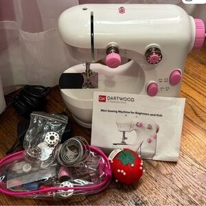 Mini Sewing Machine - White and Pink